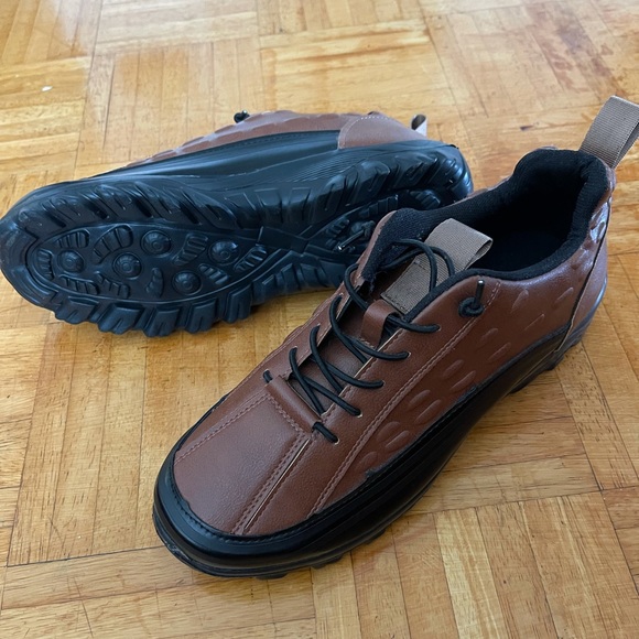 Brown shoes size 8 1/2 - Picture 6 of 9